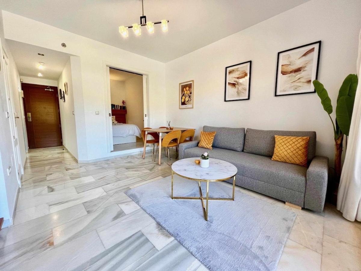 797 Holiday Rentals- Apartamento En Hotel Sunset Frente Al Mar Benalmádena Exterior foto