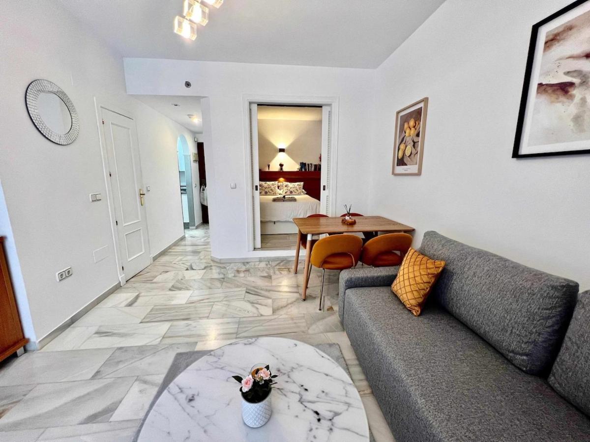 797 Holiday Rentals- Apartamento En Hotel Sunset Frente Al Mar Benalmádena Exterior foto